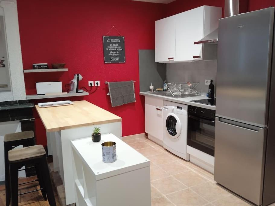 Charmant Appartement Centre Historique De Фоа Екстериор снимка
